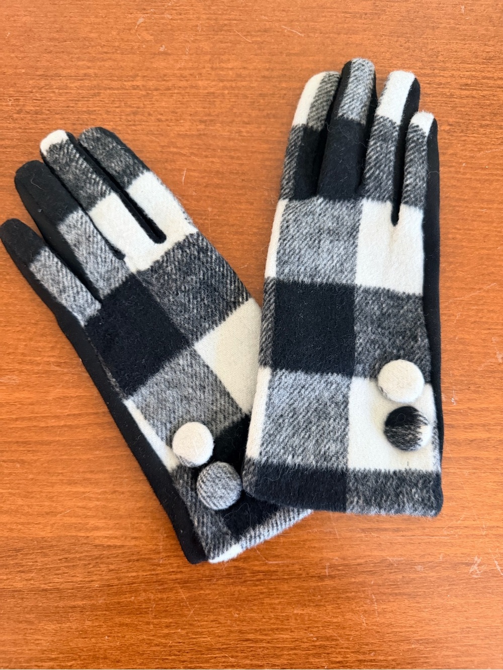 Black White Gray Buffalo Plaid Gloves Button Detail Soft Stretch Winter
